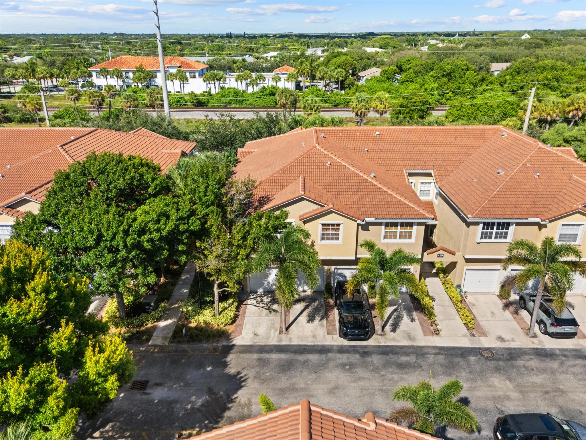 TEQUESTA TRACE CONDO - Residential
