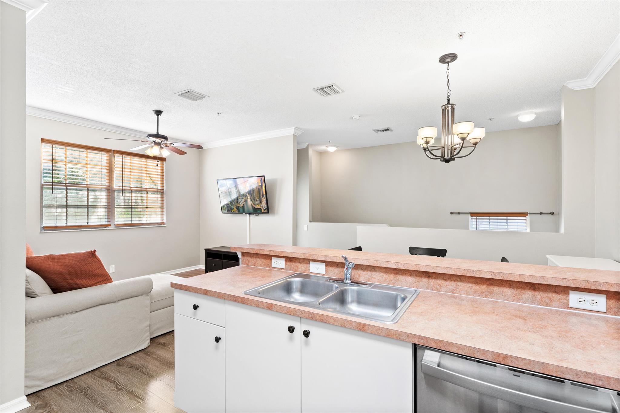 TEQUESTA TRACE CONDO - Residential