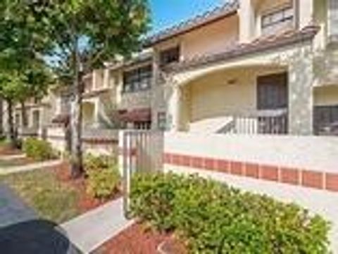 A home in Deerfield Beach