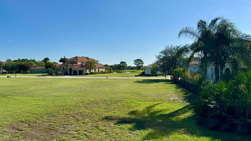 With sunset in your backyard, this private building site is located on a short cul-de-sac street. The new owner of this site may join the club, or, as a current member, may resign from the club in the future. This flexibility will allow the new owner of this property to build an amazing home with one of Tesoro's 4 approved builders at their leisure, as the property is not subject to a building compulsion. Design your own custom plan, or select from designs offered by the approved builders. Tesoro is a gated private club community, so an appointment is needed to view this building. Call today for more information.