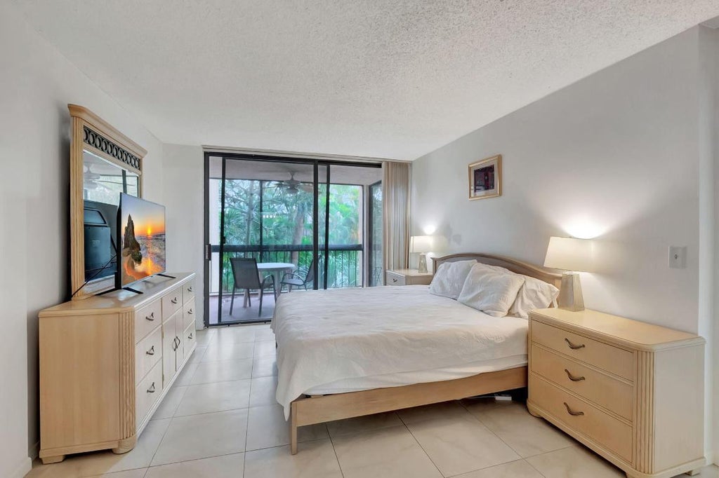 Photo of 600 Egert Circle #7204, Delray Beach, FL 33444 (MLS # R11141552)
