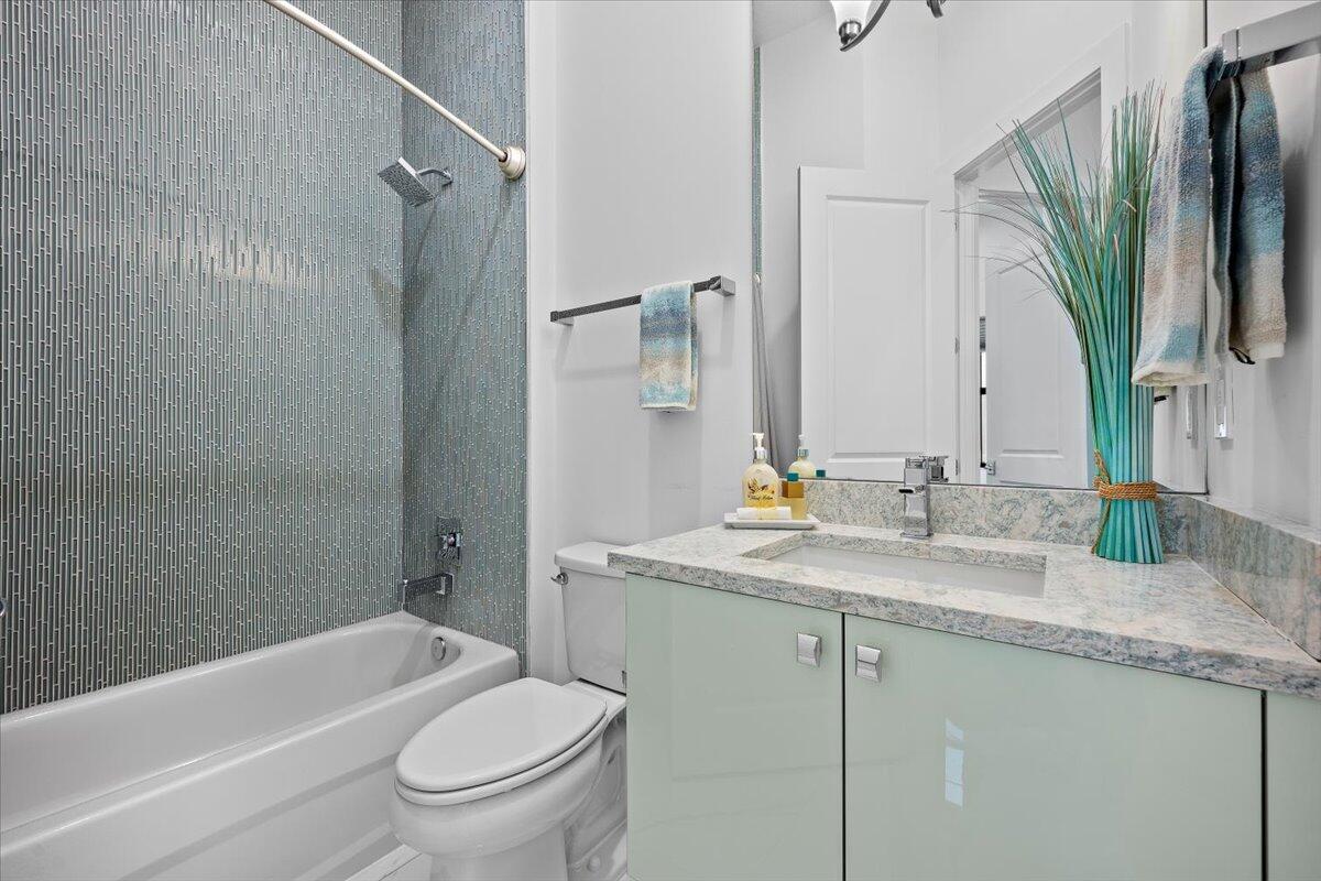 ARTISTRY - Residential Lease