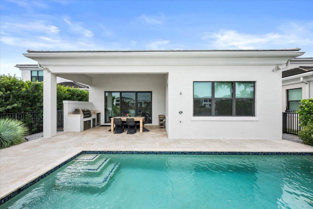 ARTISTRY - Residential Lease