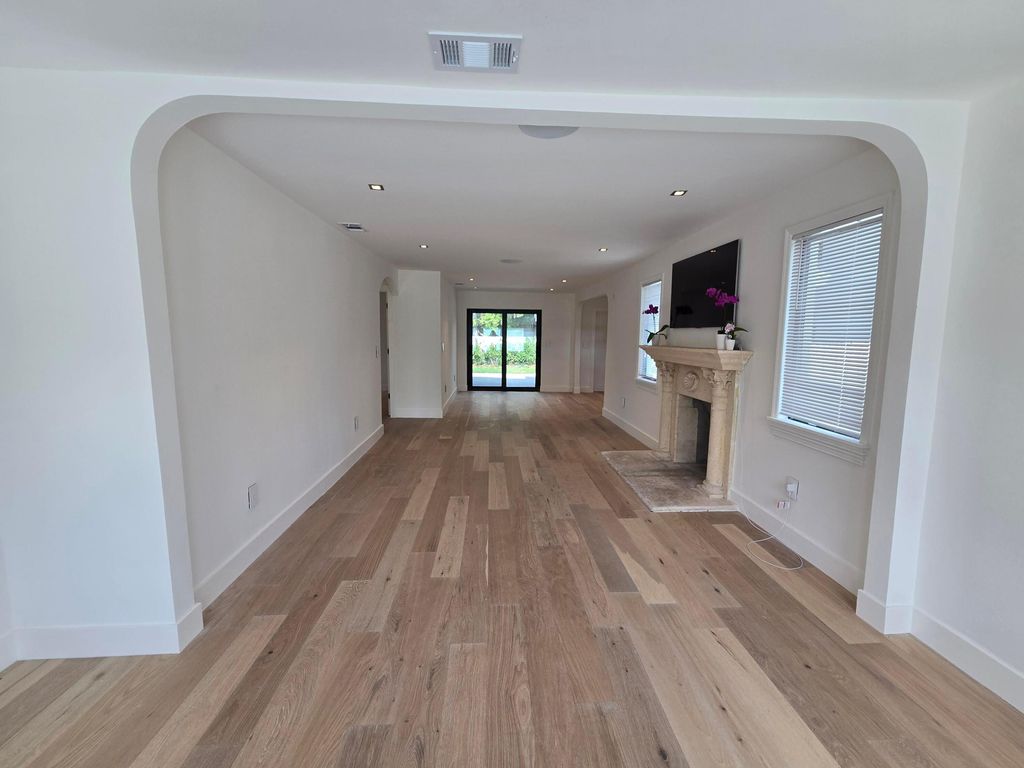 Photo of 3809 S Olive Avenue, West Palm Beach, FL 33405 (MLS # B26045729)
