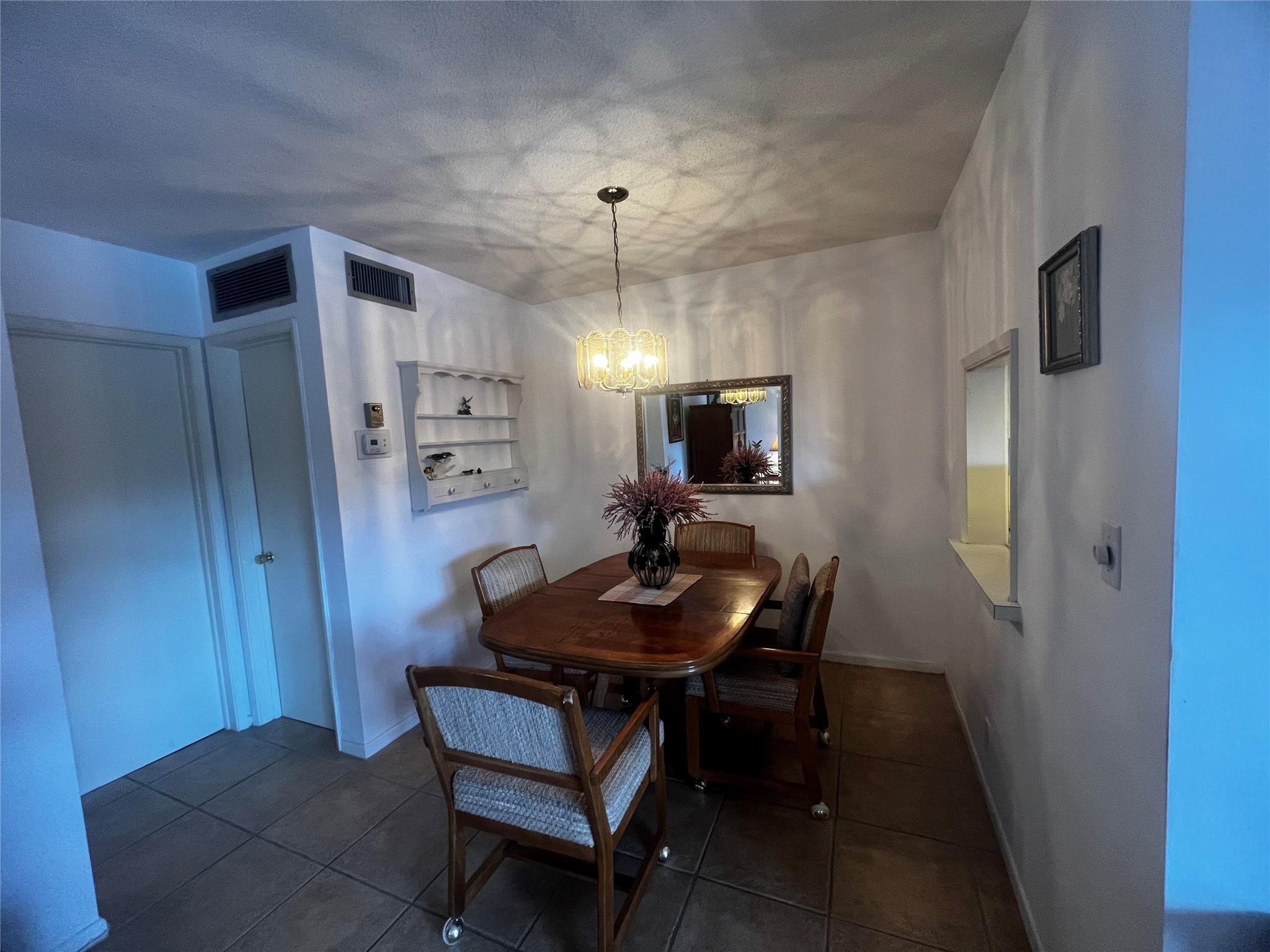 Lighthouse Point Gardens - Residential