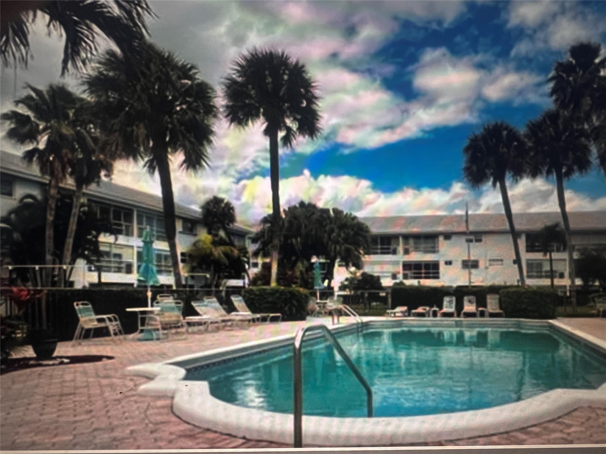 Lighthouse Point Gardens - Residential