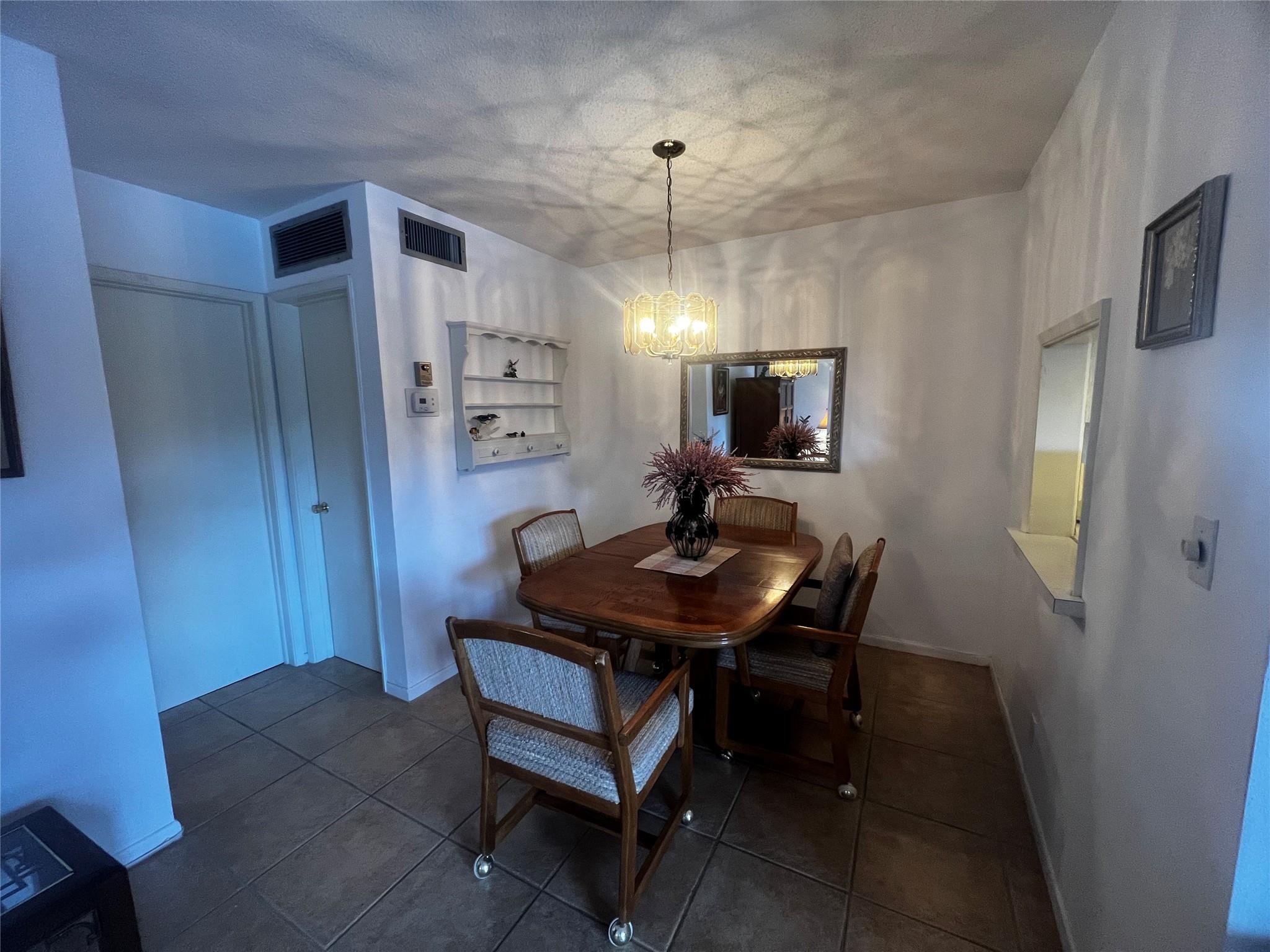 Lighthouse Point Gardens - Residential