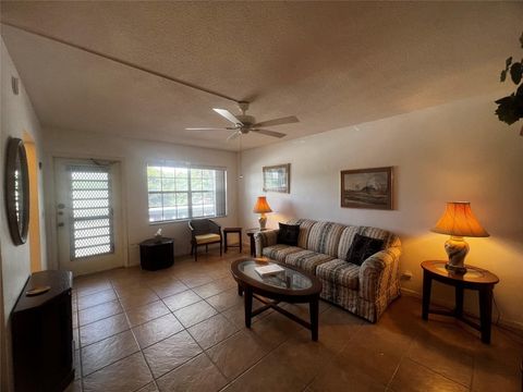 2050 39th Street 209W Lighthouse Point FL 33064