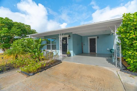 A home in Jensen Beach