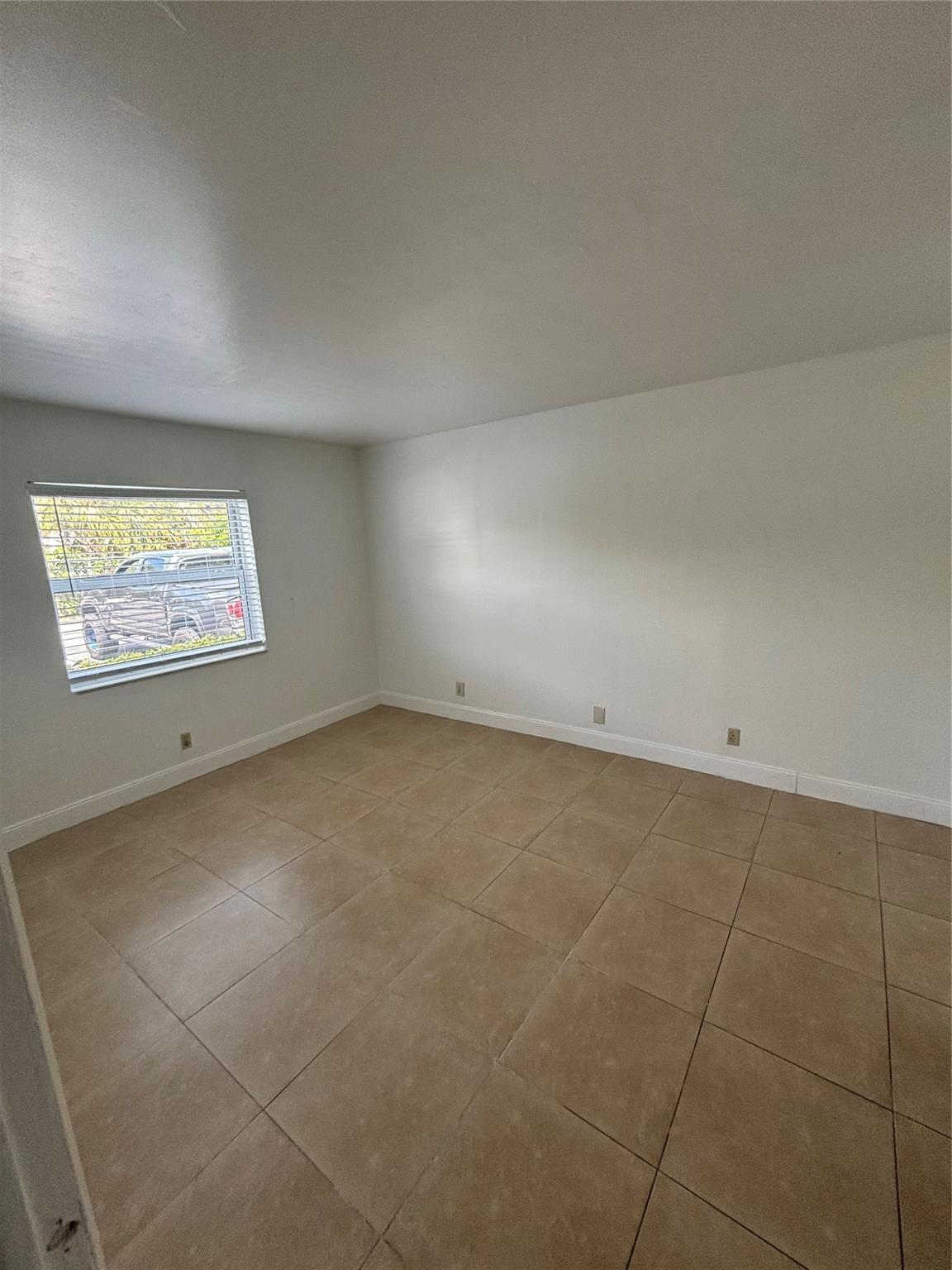 495 SE 8th St 137