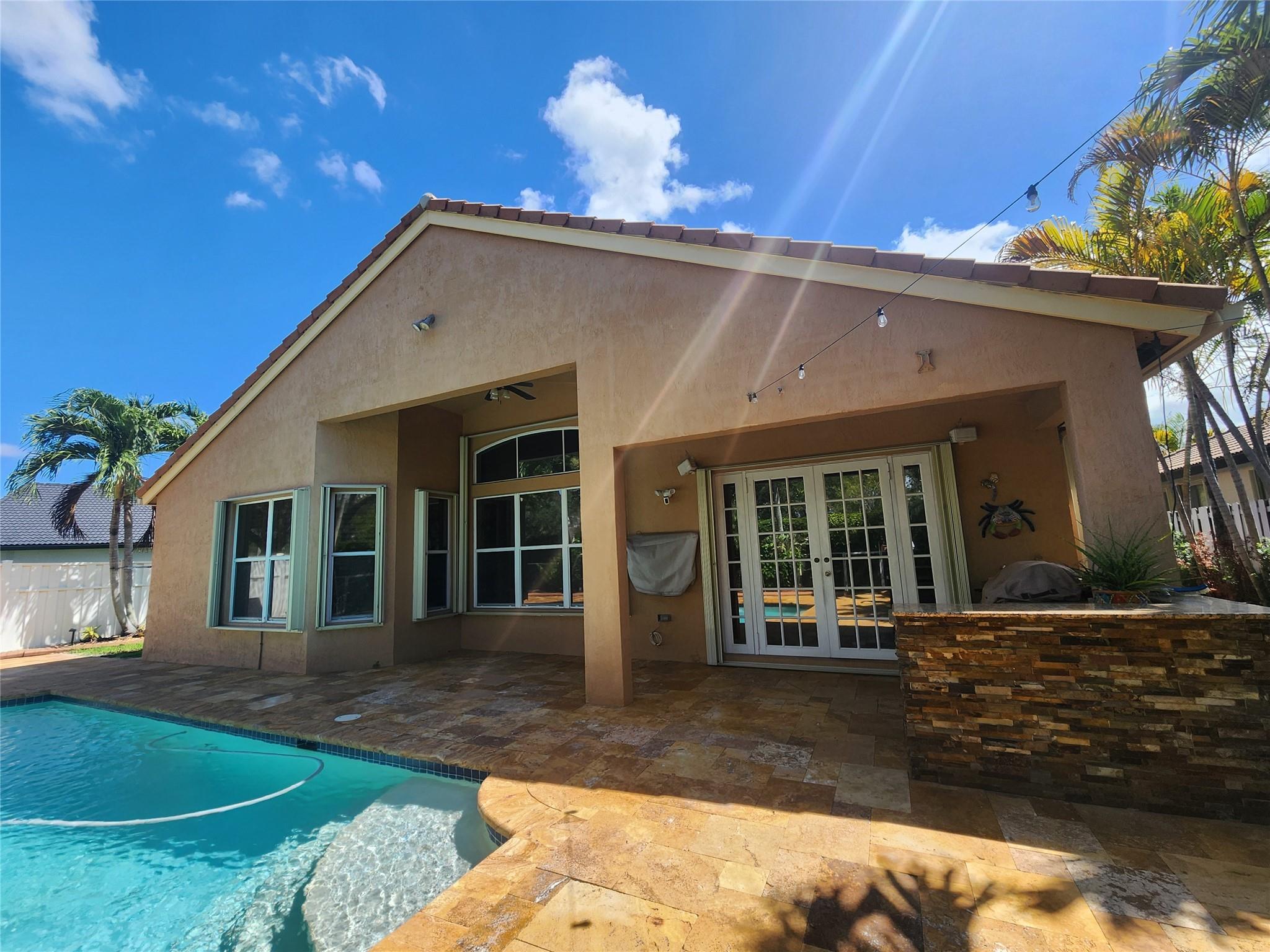 Sunset Lakes One 164-34 B - Residential Lease