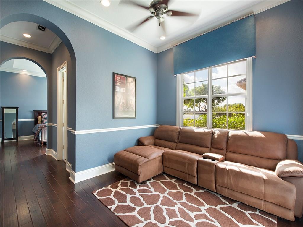 Horseshoe Acres - Residential