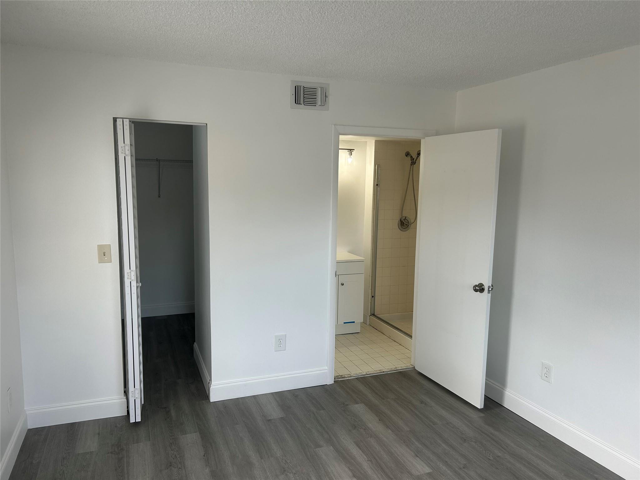 MONTERAY - Residential