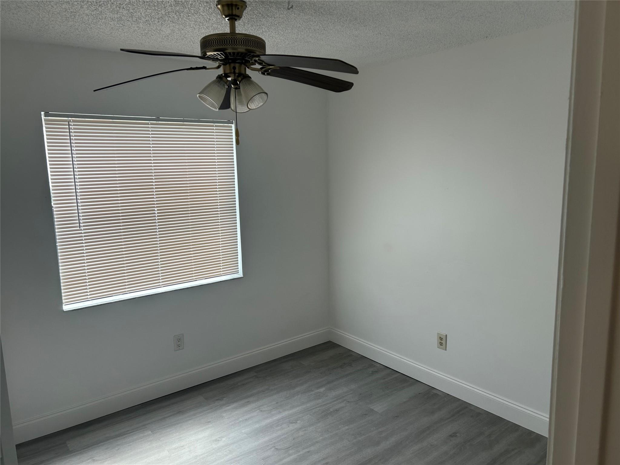 MONTERAY - Residential