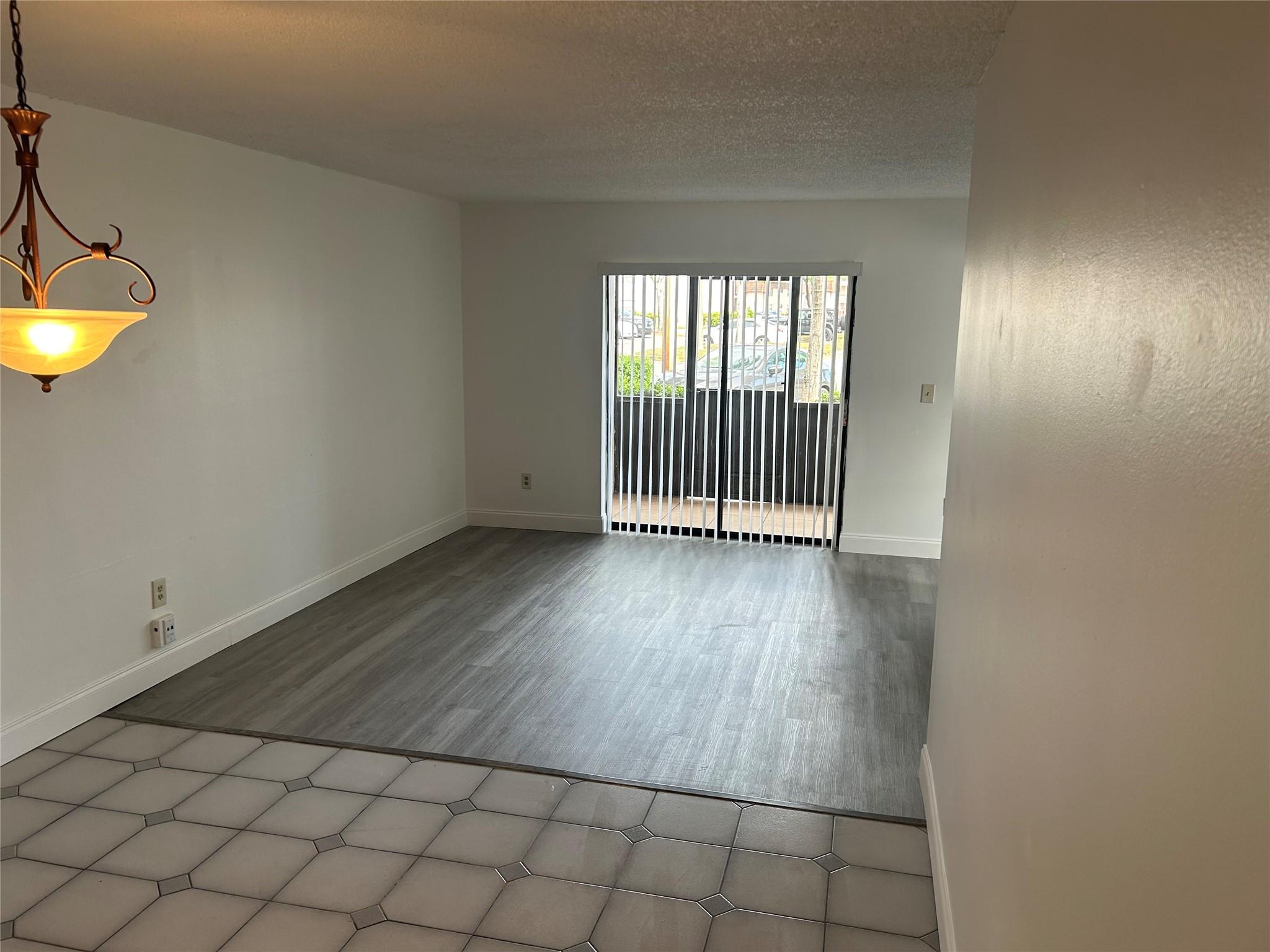 MONTERAY - Residential