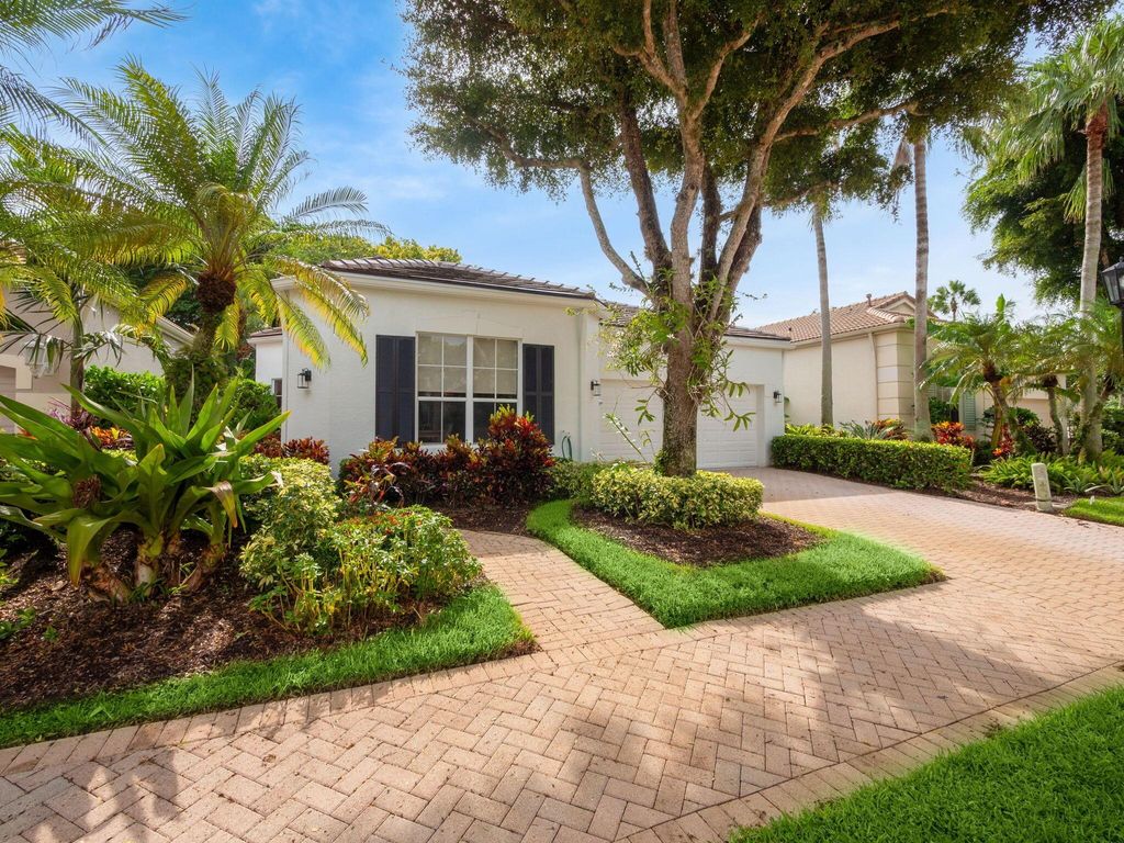 Photo of 143 Sunset Bay Drive, Palm Beach Gardens, FL 33418 (MLS # R11010221)