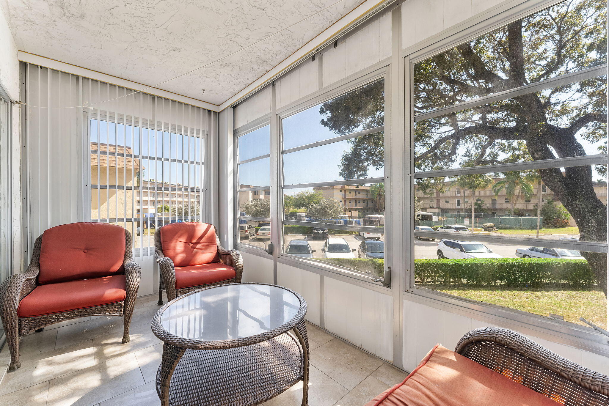 LAKESIDE VILLAGE CONDO 6 - Residential