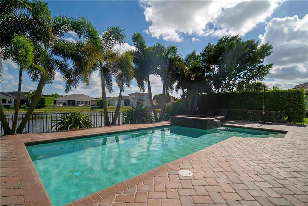 Heron Bay - Residential