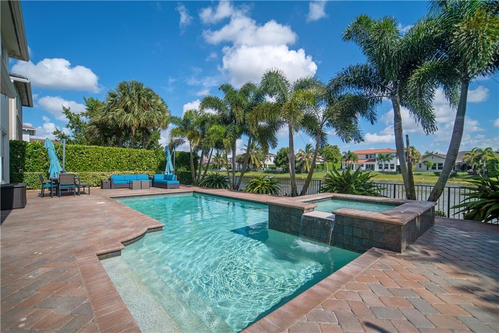 Heron Bay - Residential