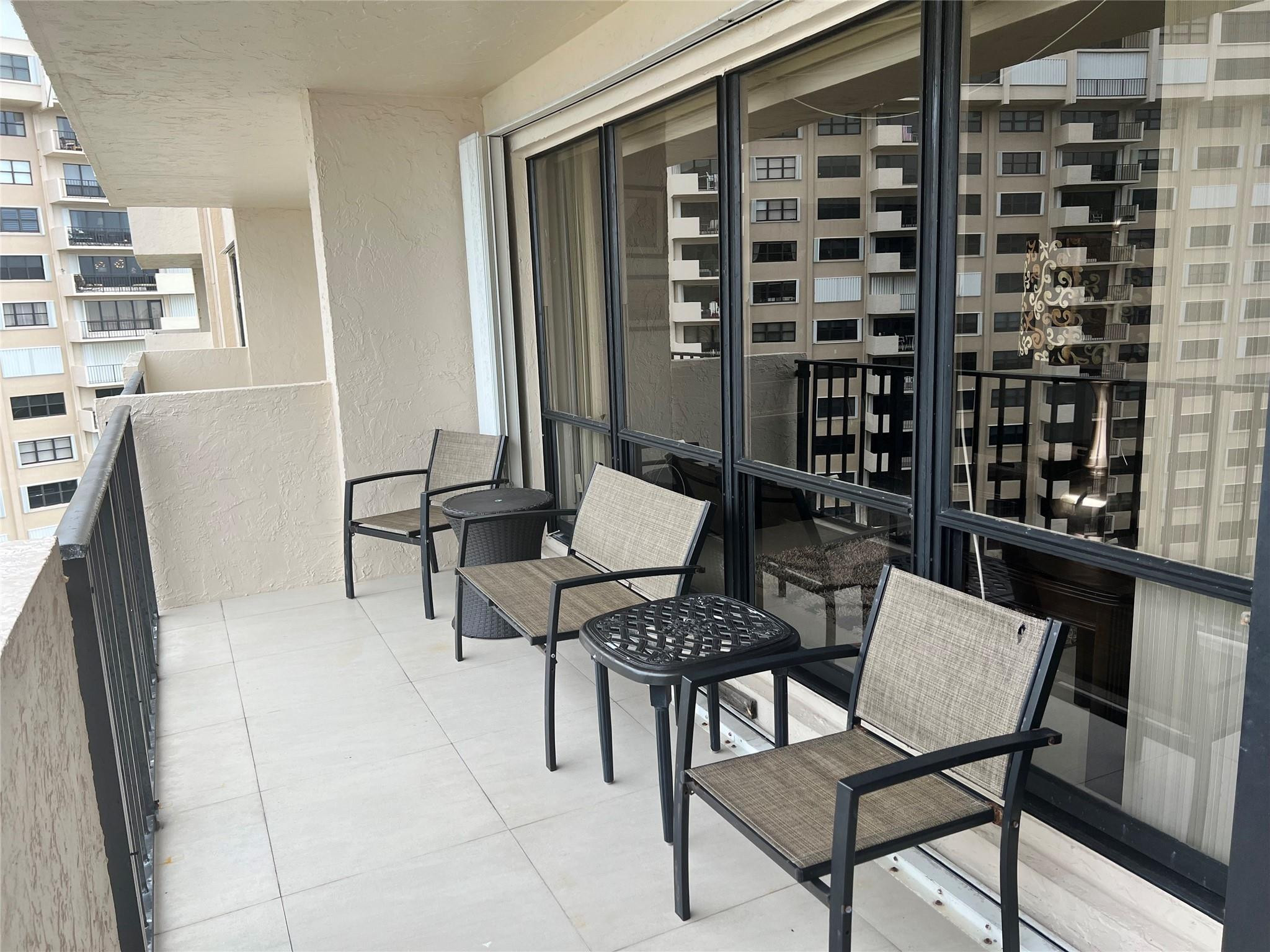 SEA RANCH CLUB A CONDO - Residential Lease
