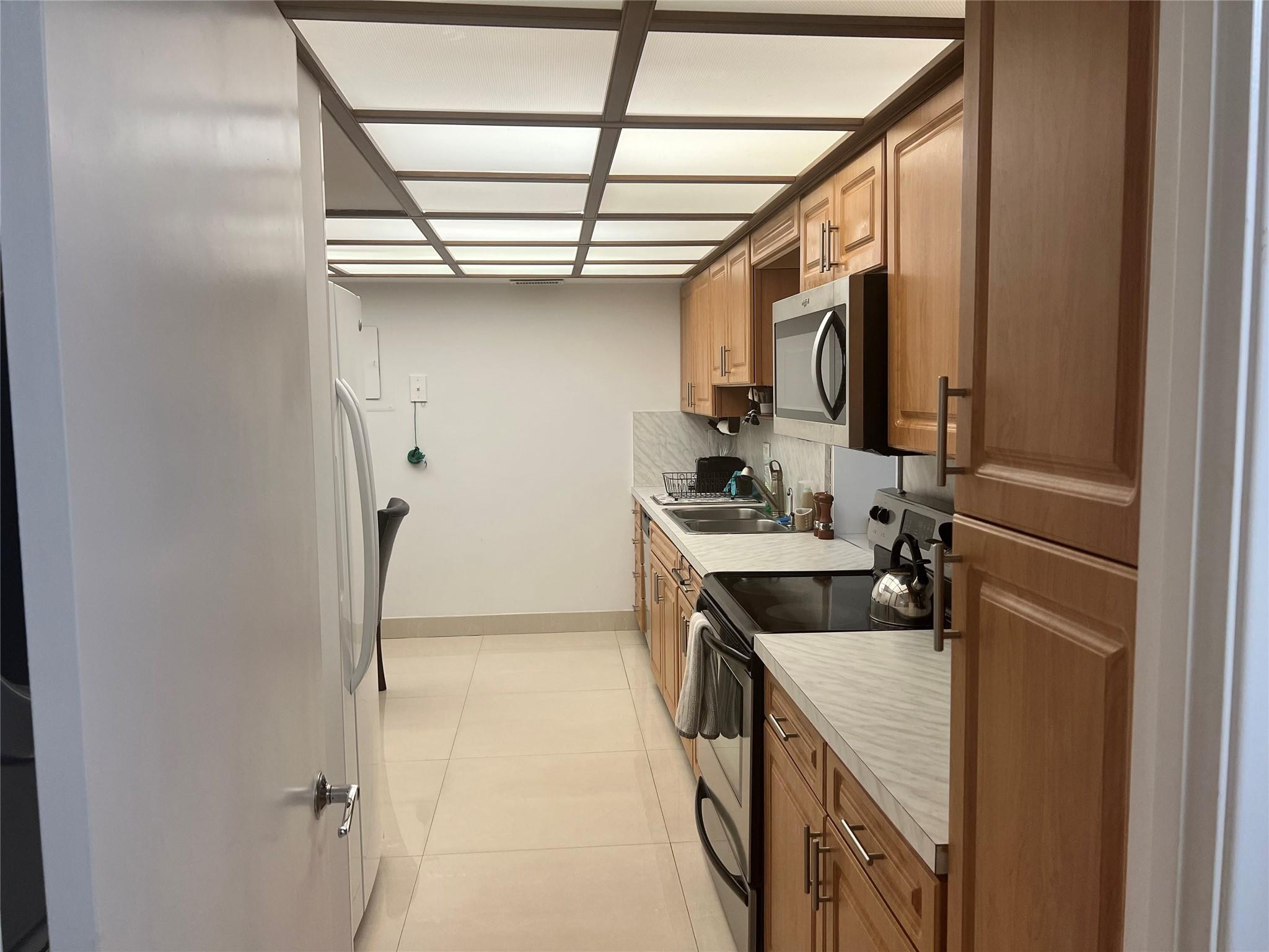 SEA RANCH CLUB A CONDO - Residential Lease