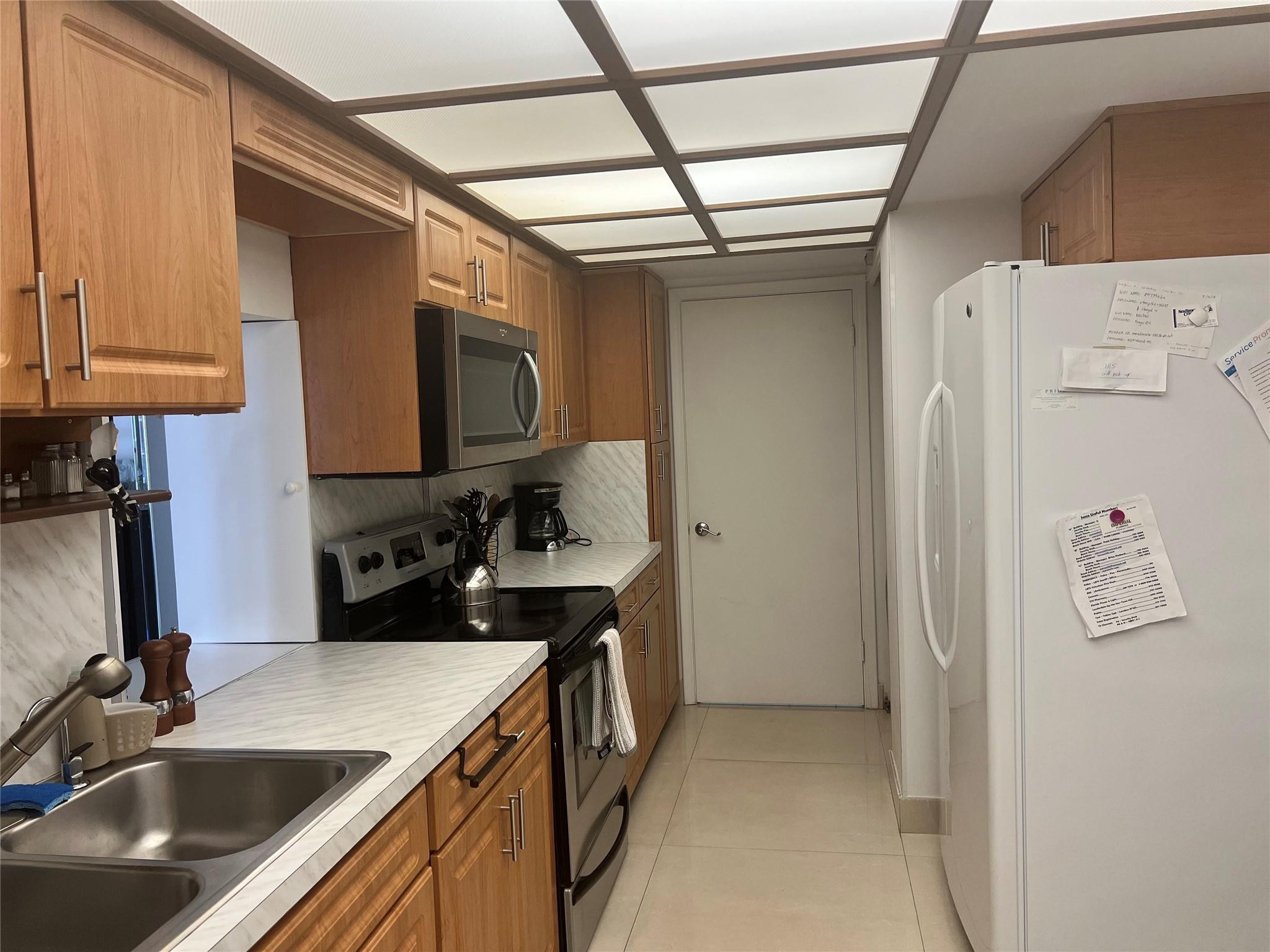 SEA RANCH CLUB A CONDO - Residential Lease