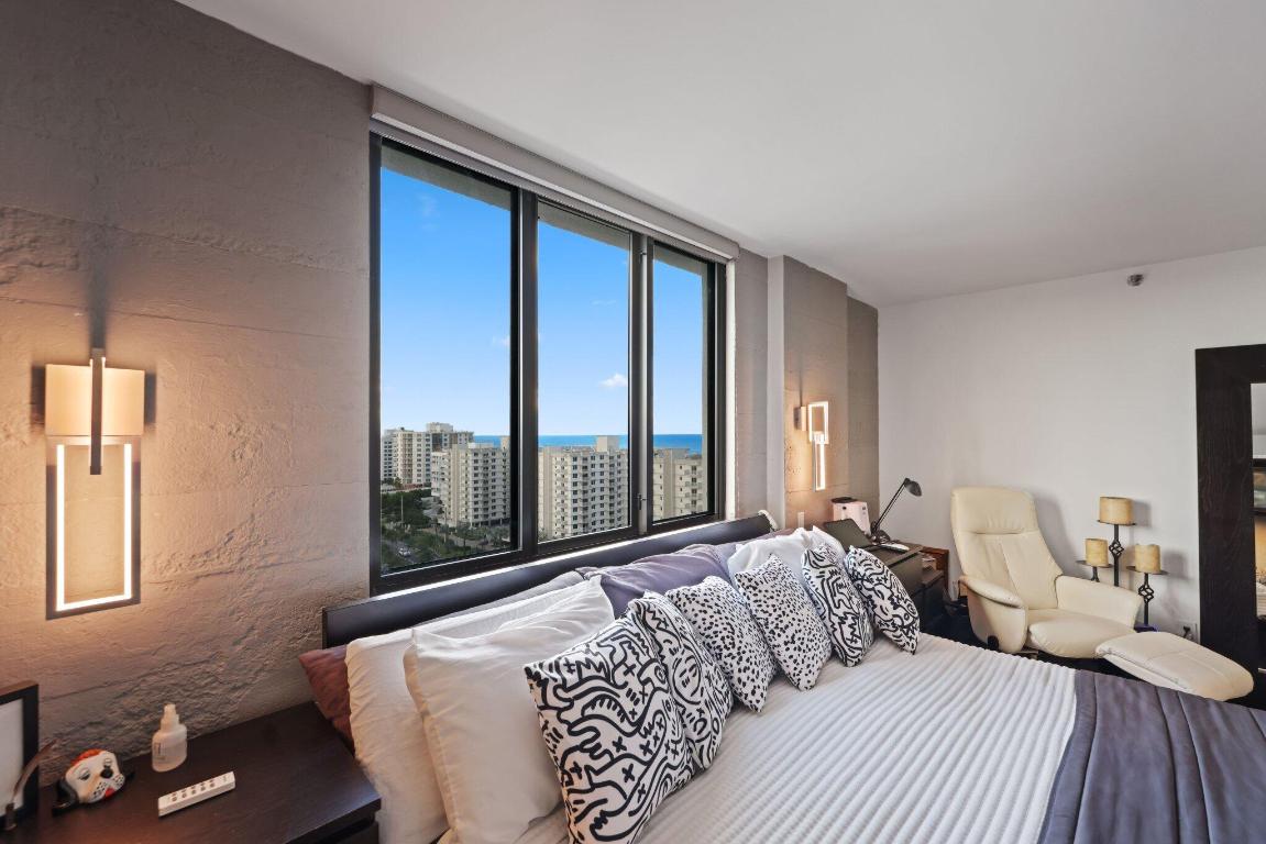 CORONADO AT HIGHLAND BEACH CONDO - Residential