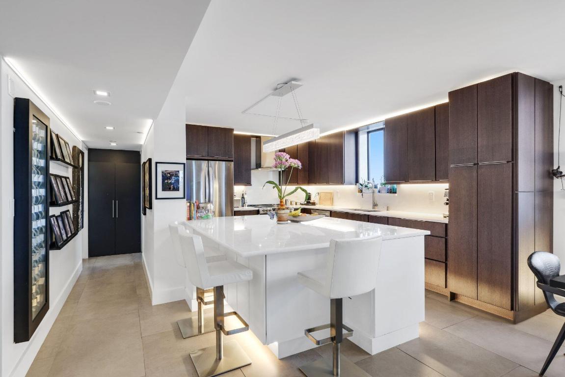 CORONADO AT HIGHLAND BEACH CONDO - Residential