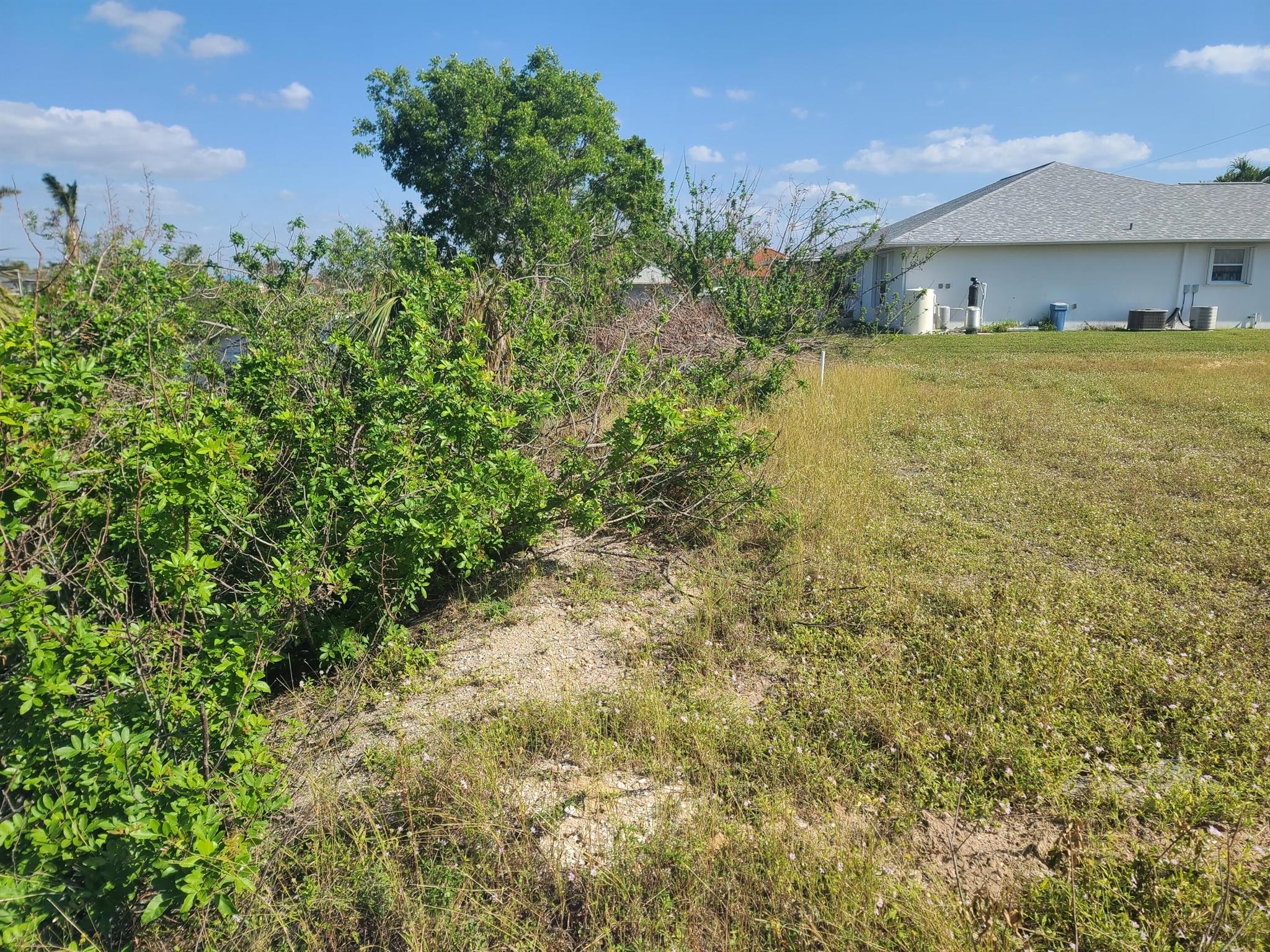 CAPE CORAL UNIT 38 - Land