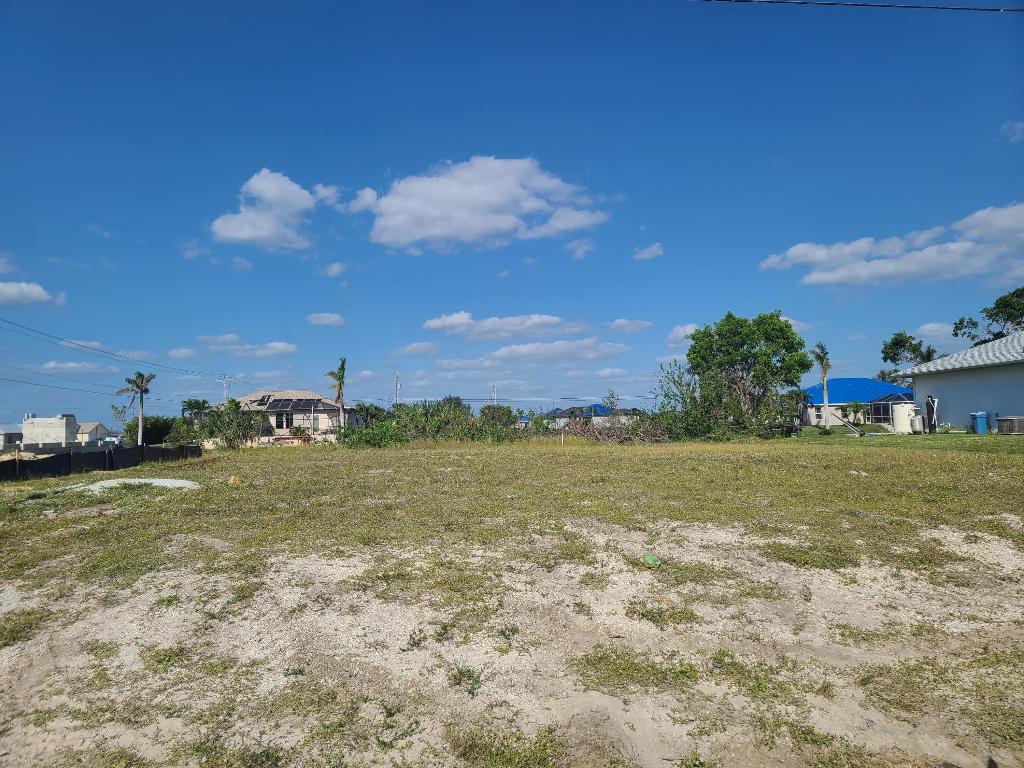 CAPE CORAL UNIT 38 - Land