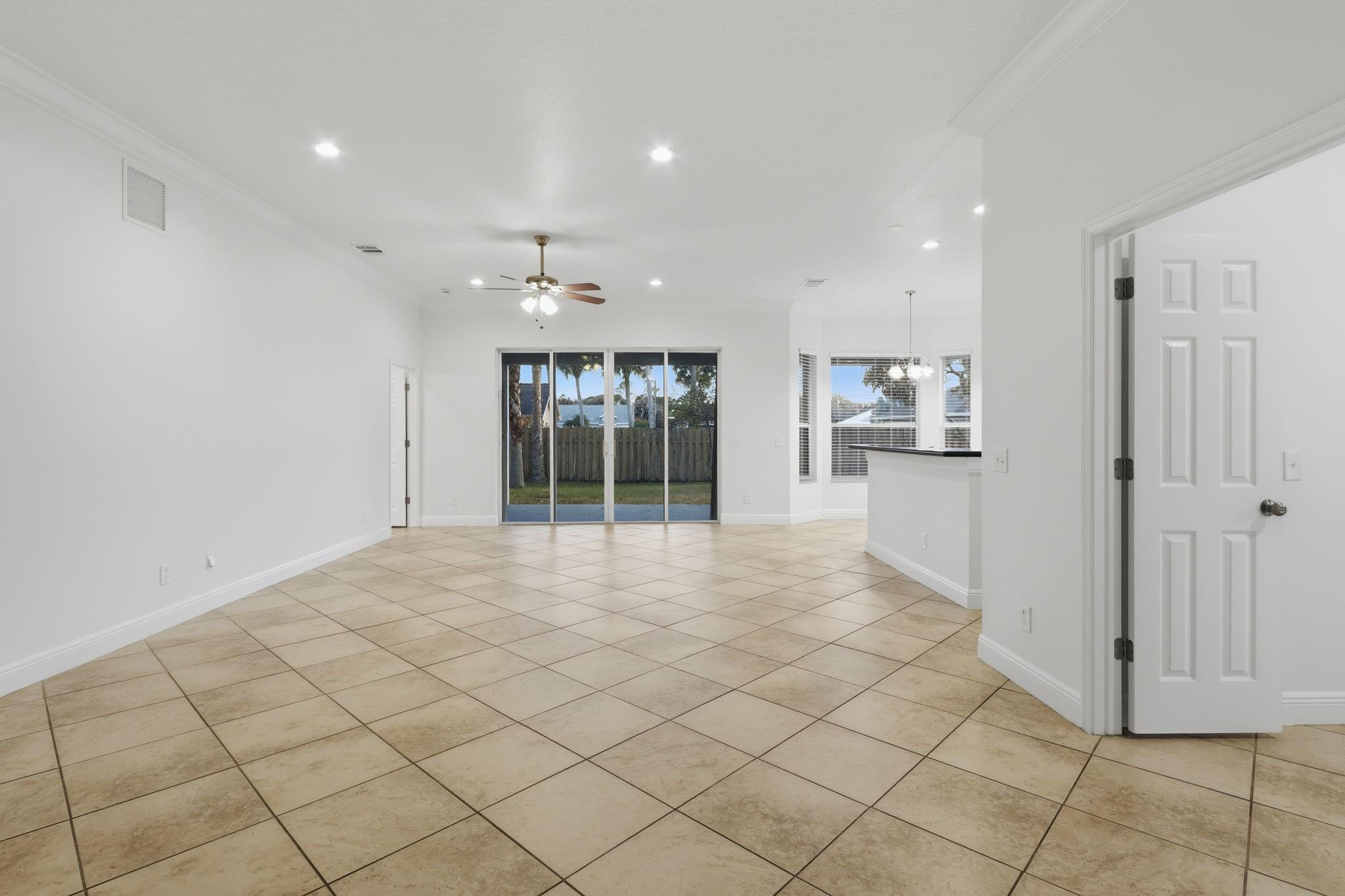 1282 SW Wellington Avenue