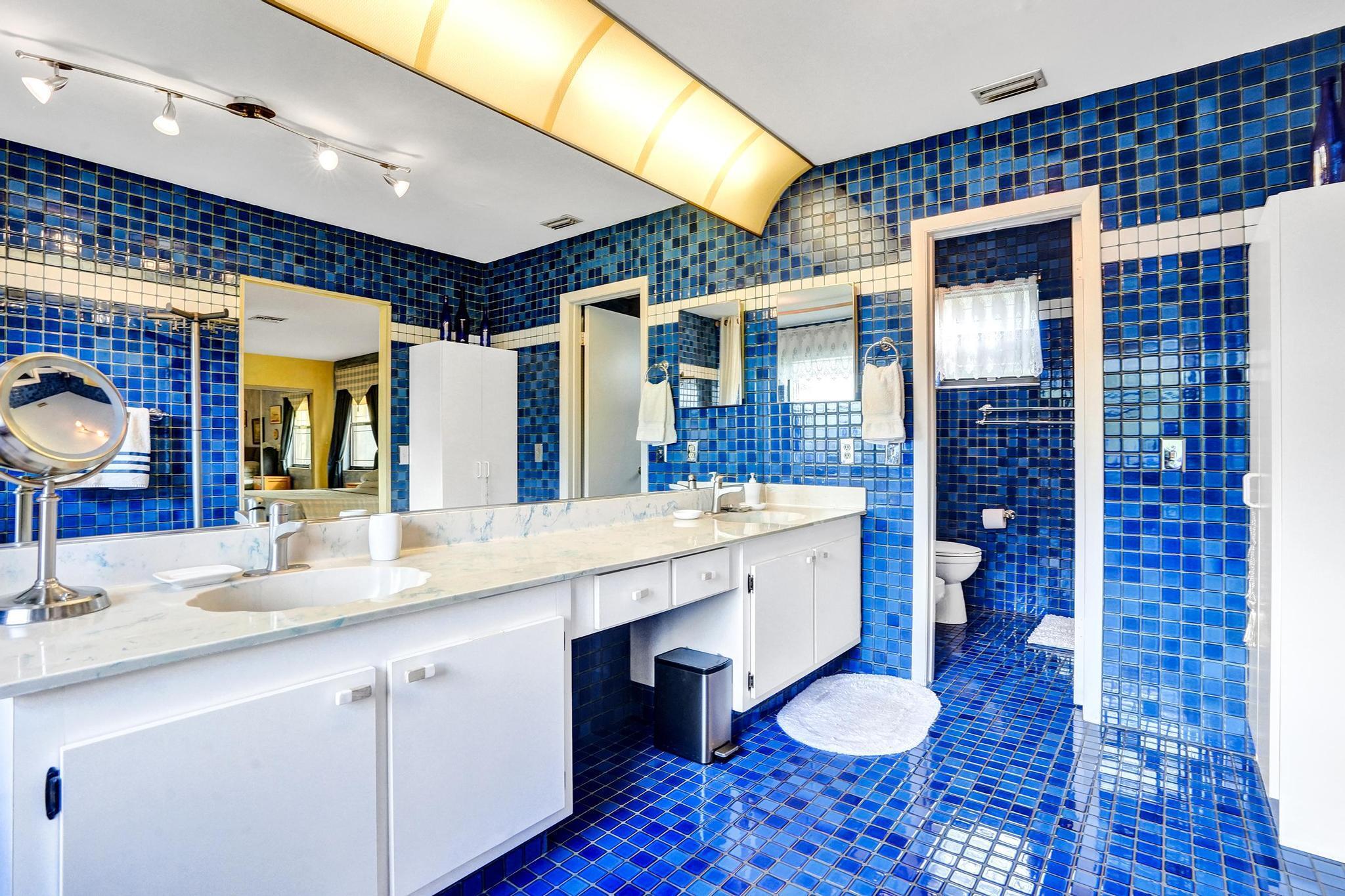 BOULEVARD WOODS NORTH - Residential