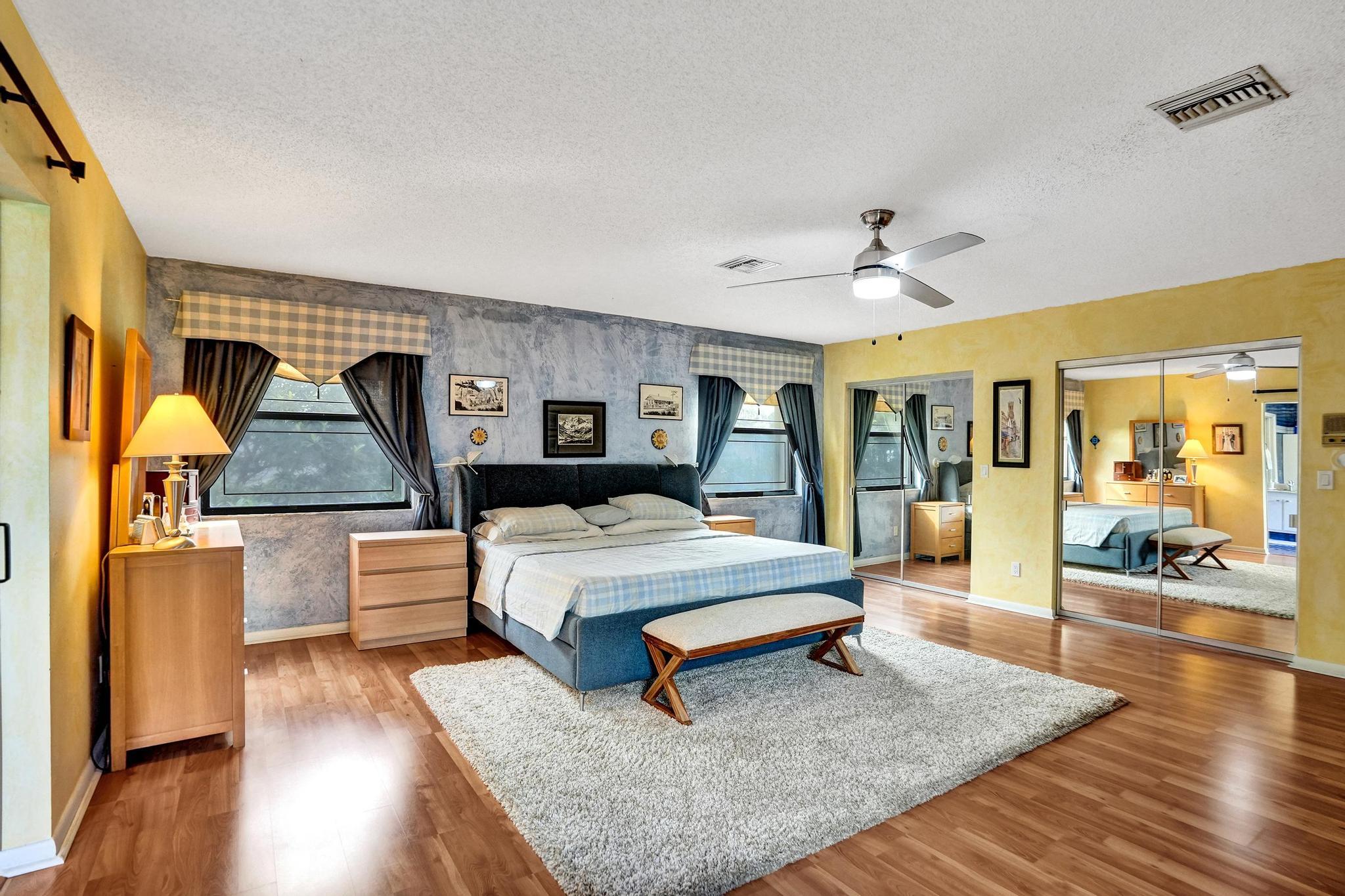 BOULEVARD WOODS NORTH - Residential