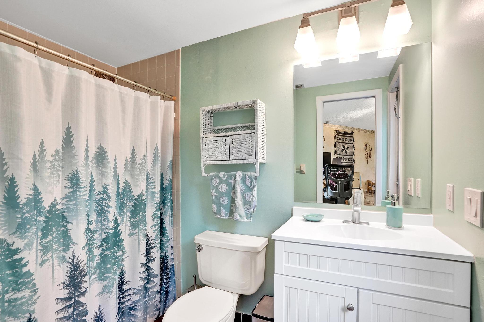 BOULEVARD WOODS NORTH - Residential