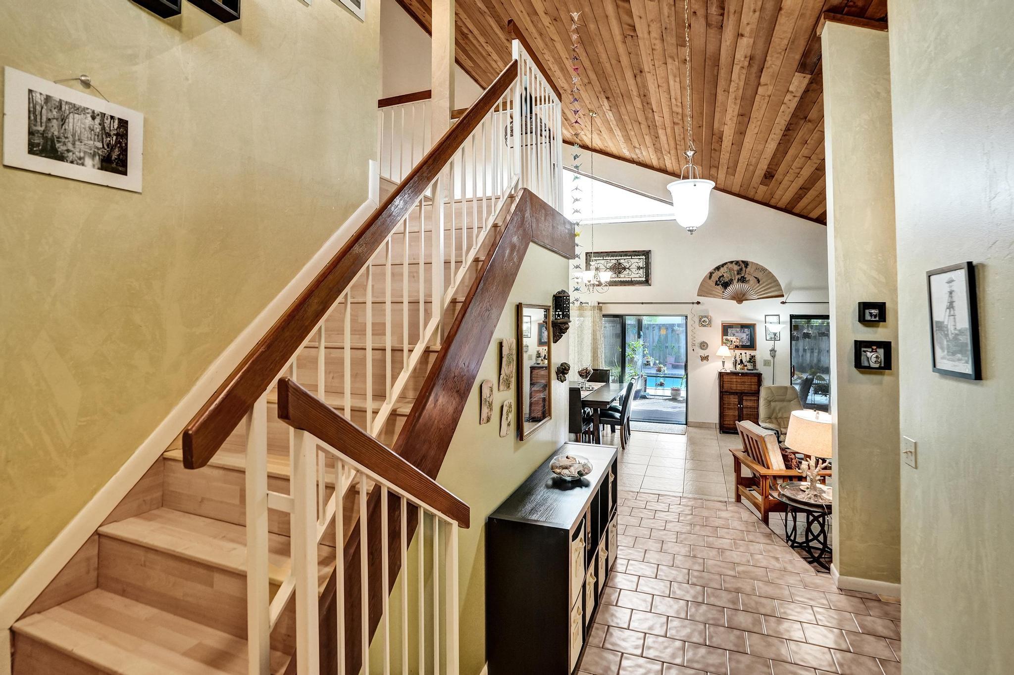 BOULEVARD WOODS NORTH - Residential