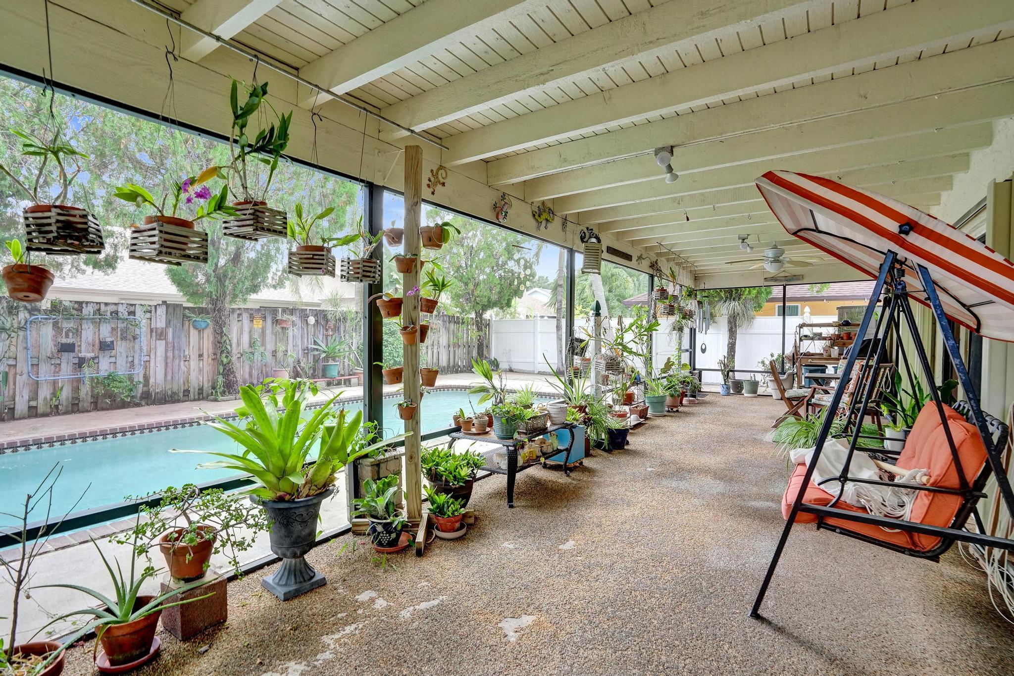 BOULEVARD WOODS NORTH - Residential