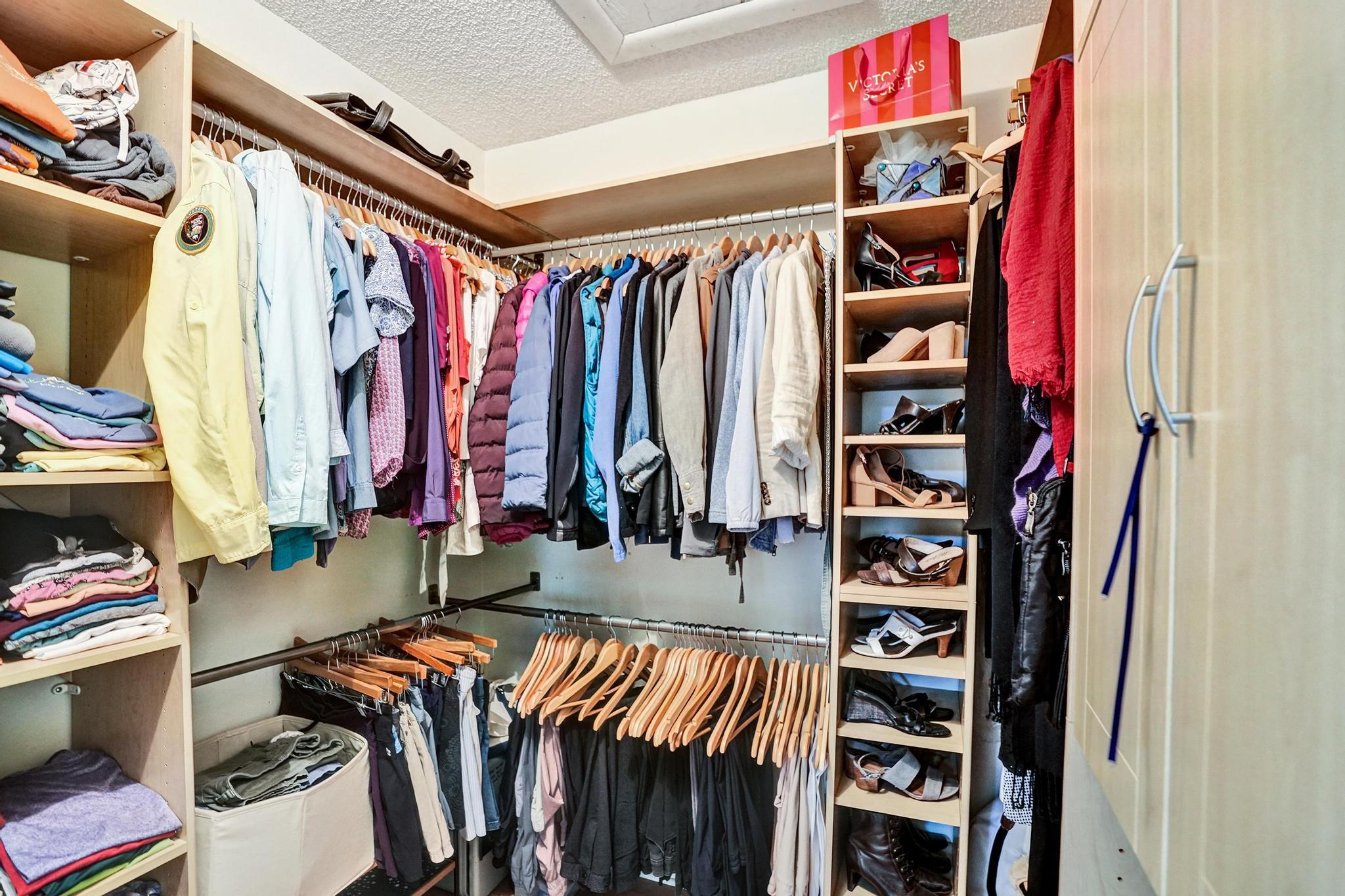 BOULEVARD WOODS NORTH - Residential