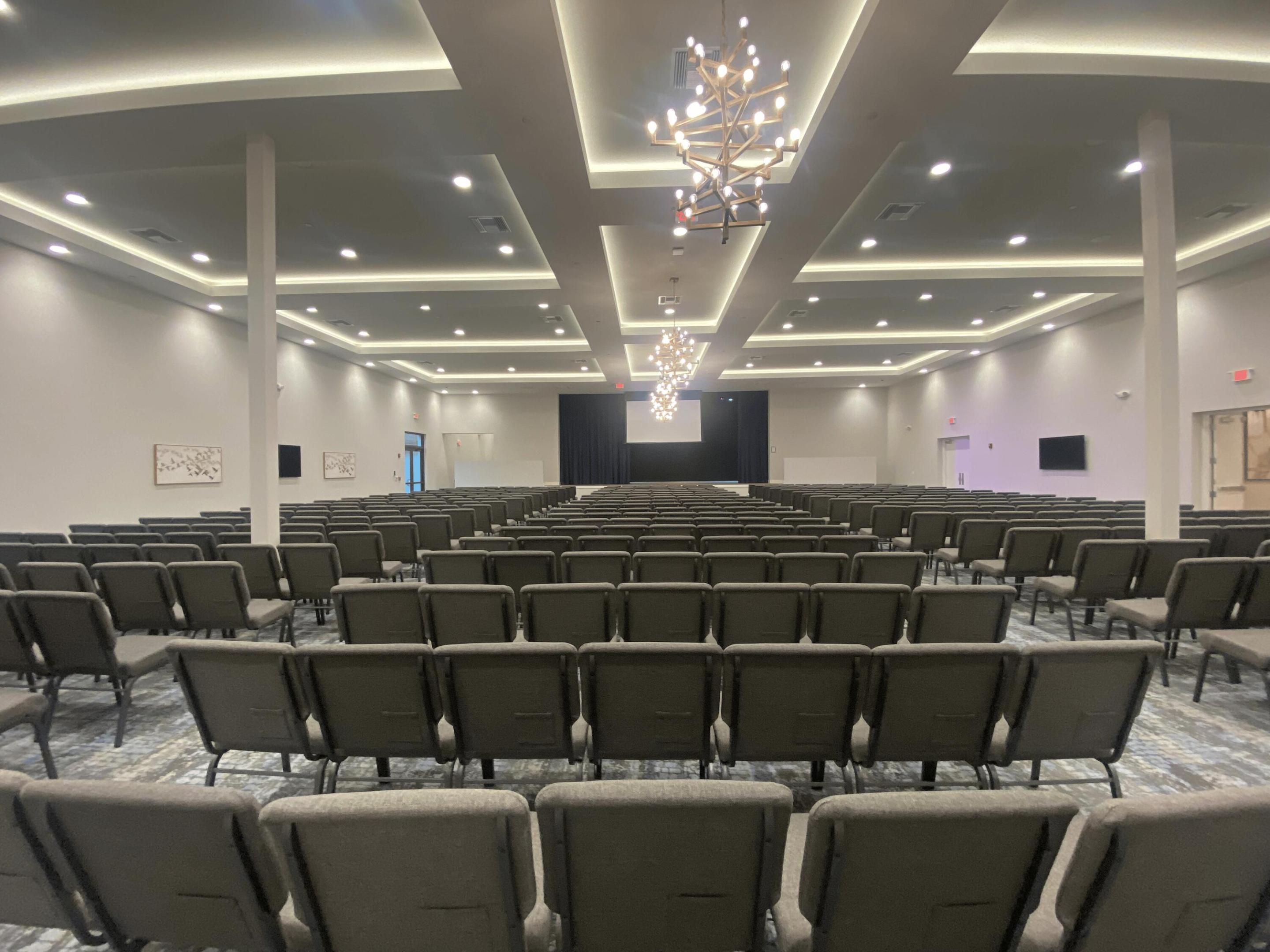 PALM GREENS AT VILLA DEL RAY CONDO II - Residential