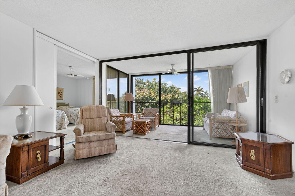 CORINTHIAN GARDENS INC CONDO - Residential