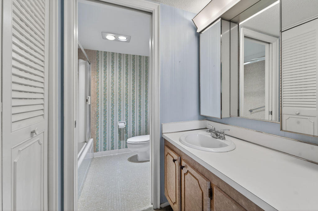 CORINTHIAN GARDENS INC CONDO - Residential