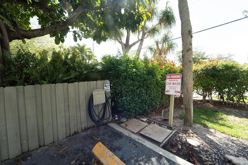 CORINTHIAN GARDENS INC CONDO - Residential