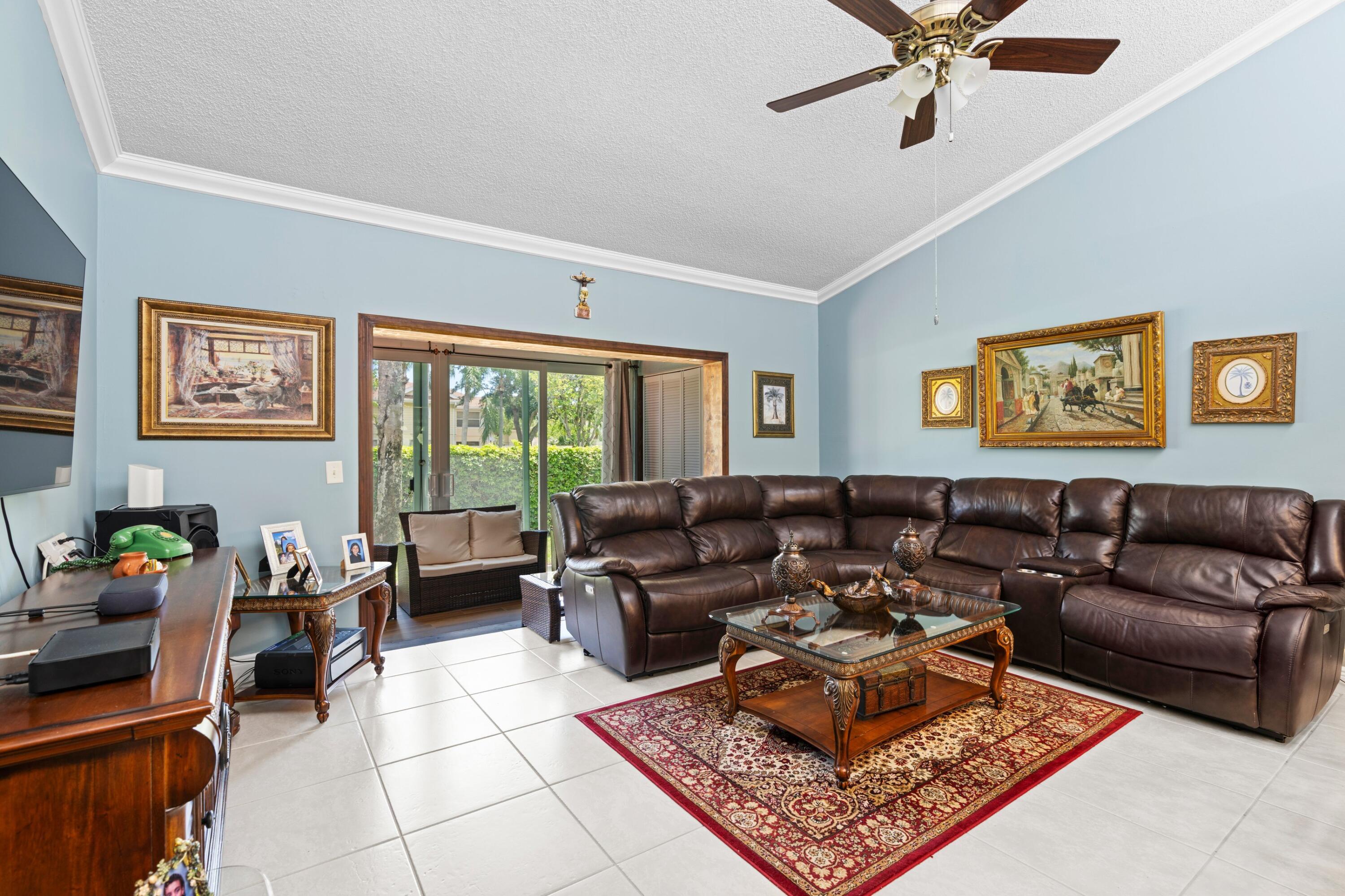 2534 Boundbrook Drive S 115