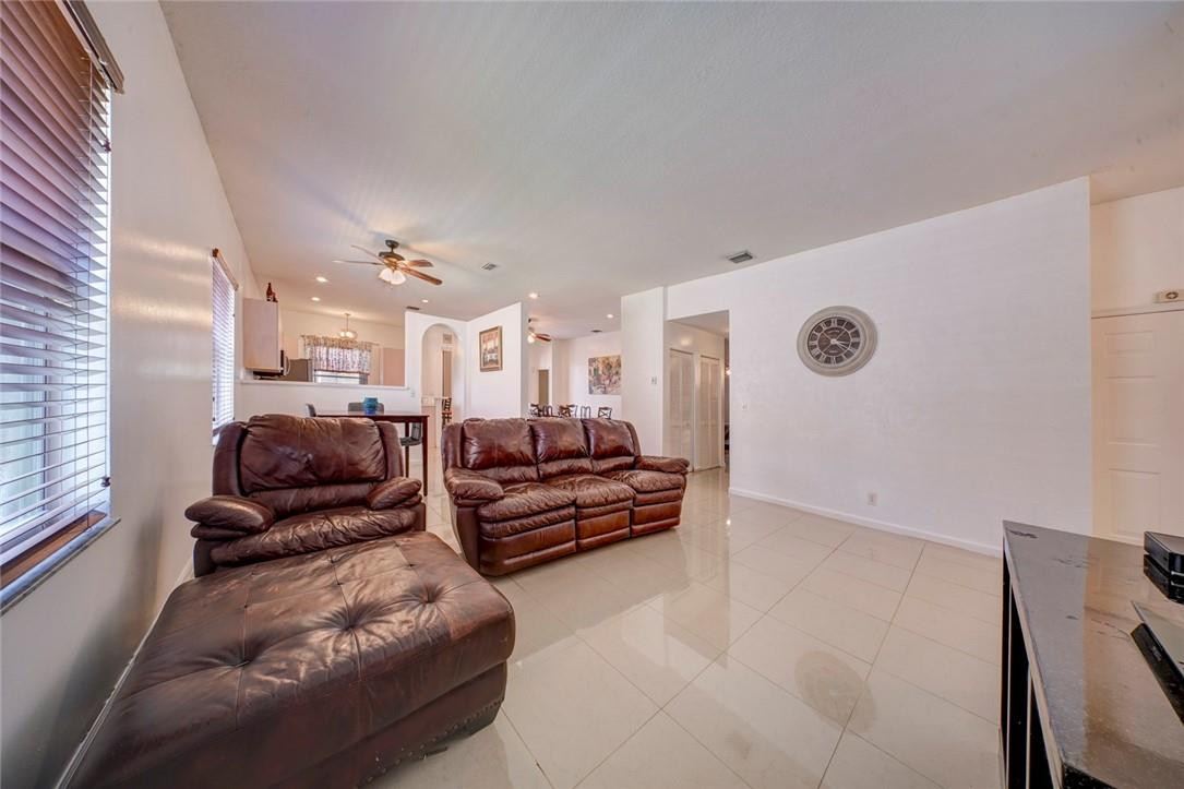Breeding Prop 165-19 B - Residential