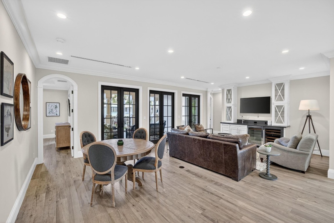 GOULD ISLAND - Residential