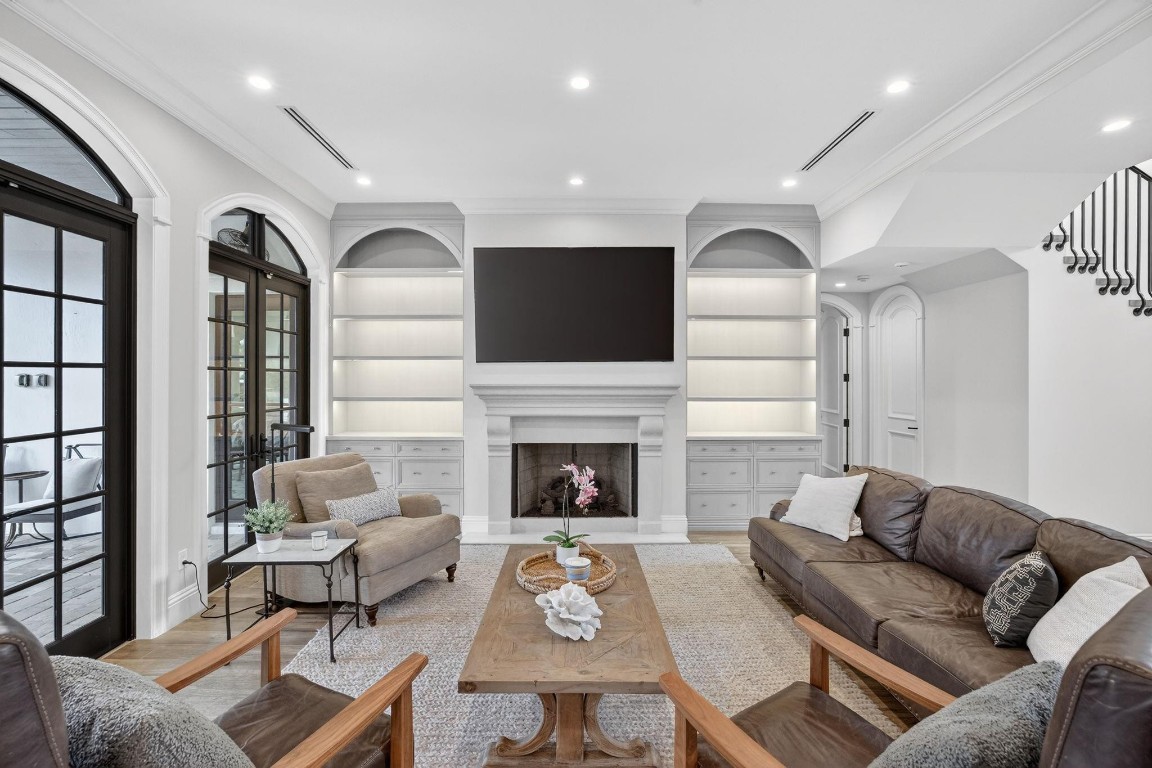 GOULD ISLAND - Residential