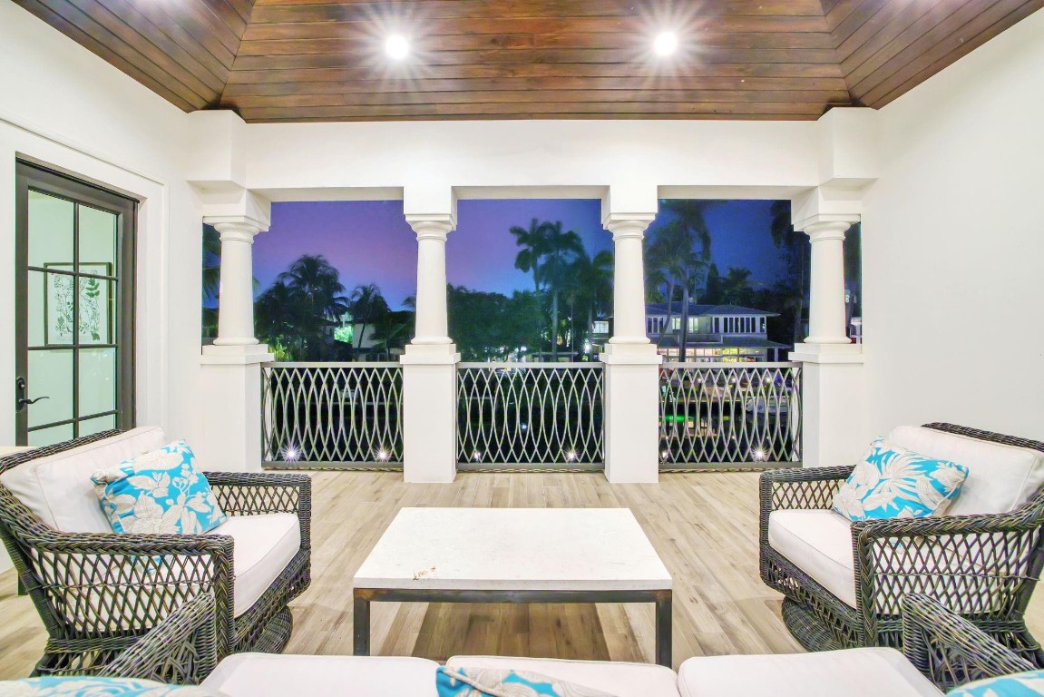 GOULD ISLAND - Residential