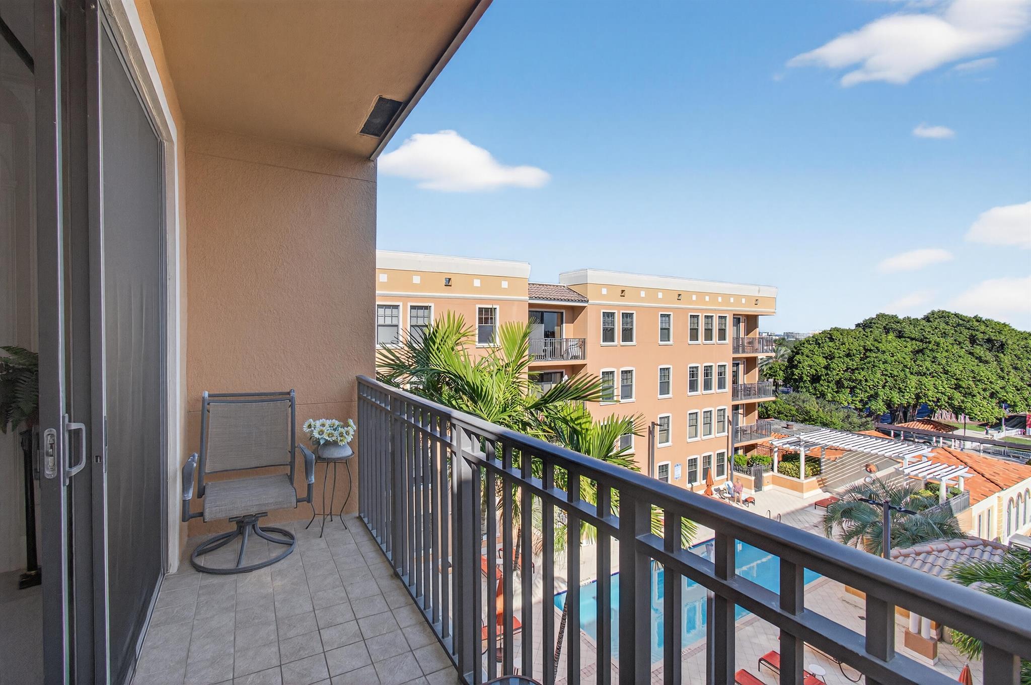 LUCERNE CONDO - Residential