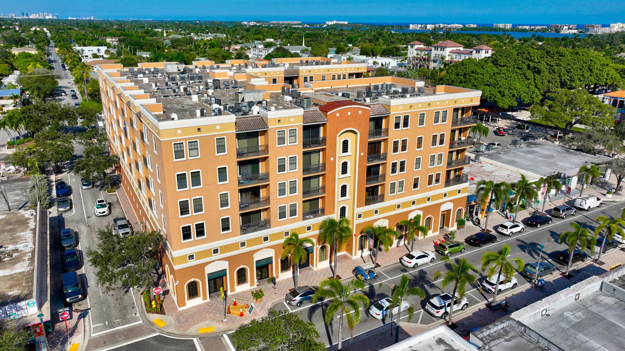 LUCERNE CONDO - Residential