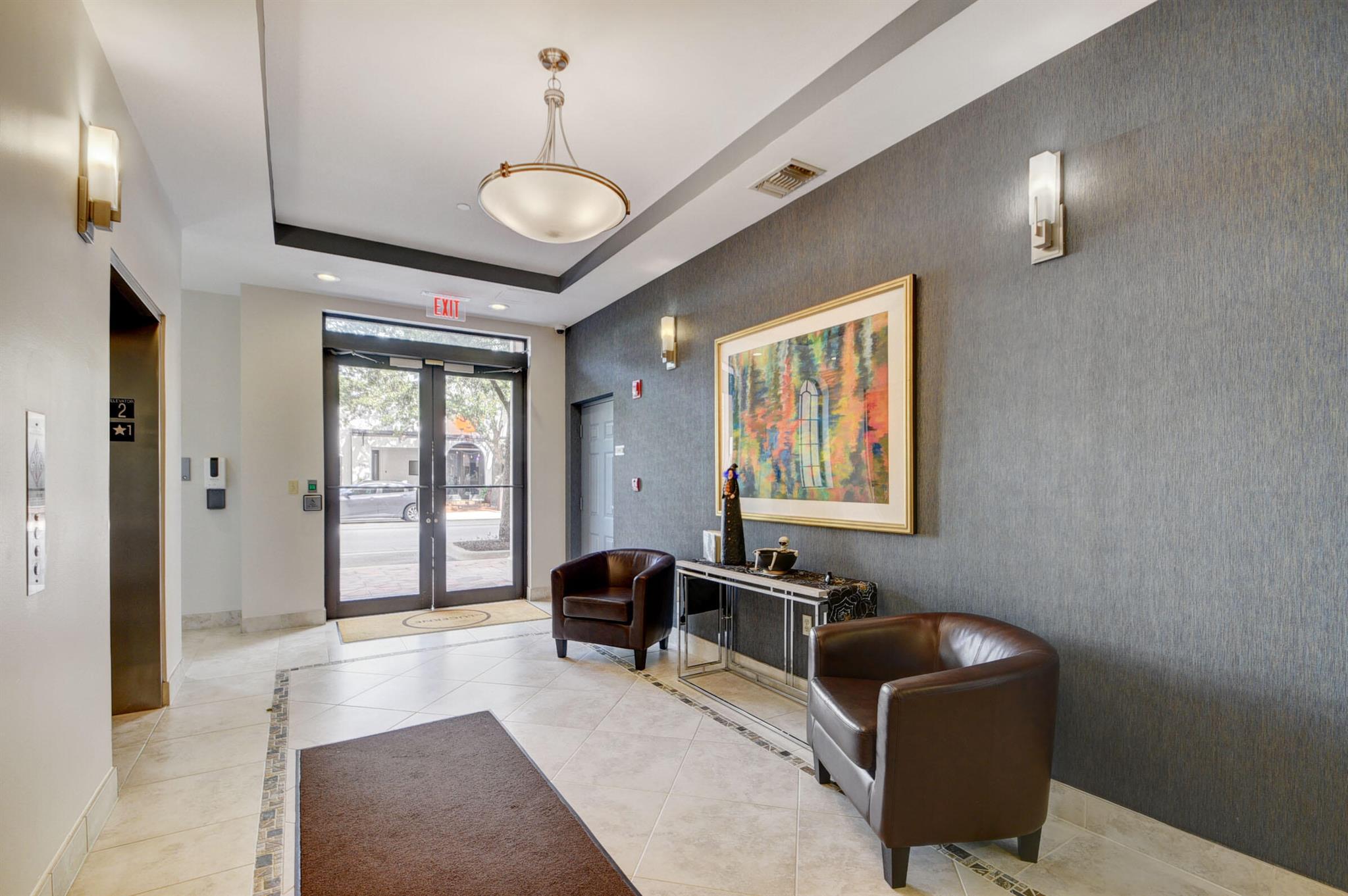 LUCERNE CONDO - Residential