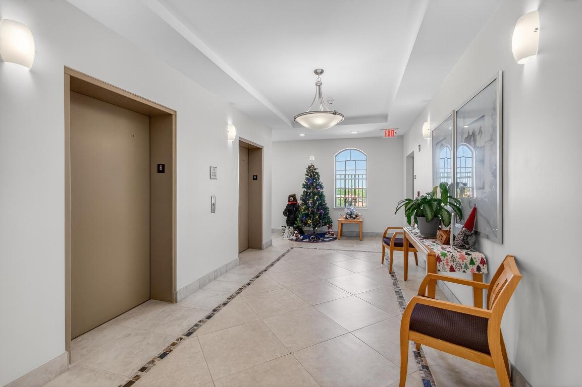 LUCERNE CONDO - Residential